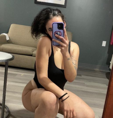 Rose The Finest🐇💙 ThroatGoat 🍆