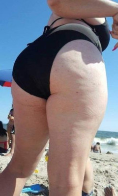 $60 special!!! Nude sensual body rubs and sensual domination ALSO 4 or 6 hand bodyrubs avail! - Mature, experienced, white BBW!