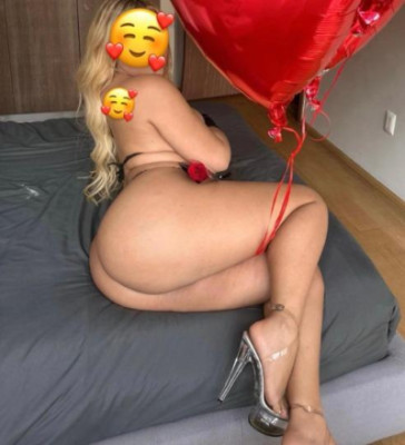 AVAILABLE SEXY YOUND GIRL🤩😍😘 COME TO MY PLACE HUN 🤩🤩