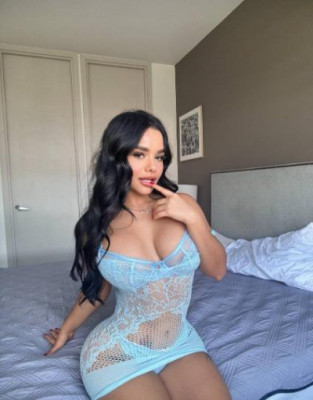 🔥🔥 hi baby mi nombre es ZARA I’m 25 years old from Colombia 🇨🇴 I have sexy body young and curves 🇨🇴 I do VIP services , pic 100% real 💦💦