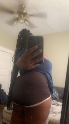 NEW IN TOWN !!! 💦 THICK SEXY BBW CUM GET IT WHILE IT HOT