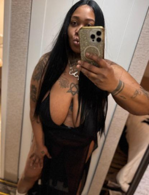 ...You sure can have my time. Let me 🐝 your Sweet and nasty treat😝 🫣one plus one Me and you watch me bounce my heavy 🍈s and pour oil al l over me UTR😎 facetime w/me 2day