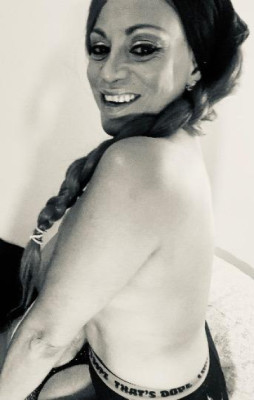 Exotic, sexy Latin 🌶 Cougar-Outcalls Only! Avail 1pm-10pm.☀ - image 5