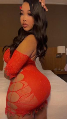 SEXY EXOTIC THICK ASIAN PLAYMATE🧧🥡🥢🥠