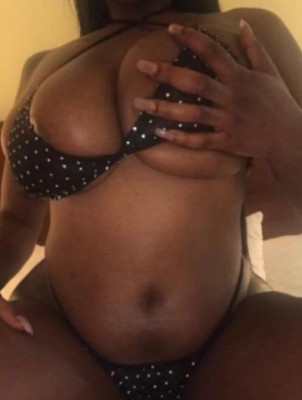 *CARDATE ONLY*THICK CHOCOLATE FREAK😋😘 HEAD DOCTOR TIGHT