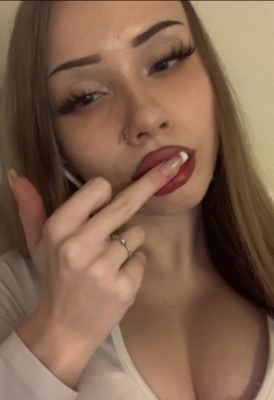 NOW INCALL, and OUTCALL 24/7 _ FT show or i sell contents(pics n vids