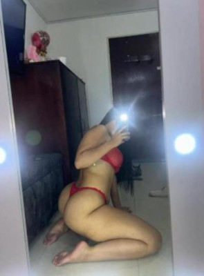 Hi, I'm a Latina girl available💦to fulfill all your desires.✅Big ass and sexy😍. Write📲to me and schedule your appointment with me.🤤