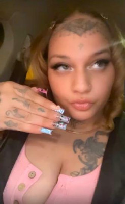 can u handle this tatted up BBW Baddie