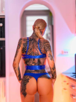 Mona i m from Europe