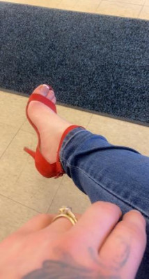 New Pics 👩🏼⚕️Real,Verified, And Reviewed . Off Hiatus