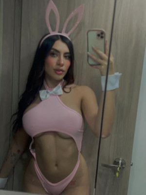 Ordinary Woman seeking some ordinary fun