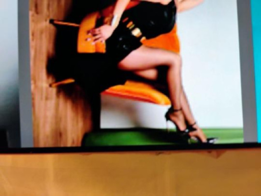 lunch specials NOW on UWS then afternoon happy hr