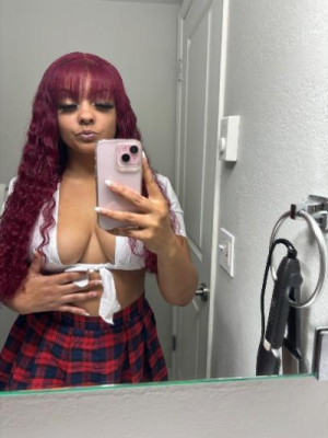 Mixed hottie ready to have some fun 🍑💦 Verified freak 🍆