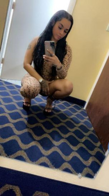 ITS THE REAL BADDIE BAD GIRL