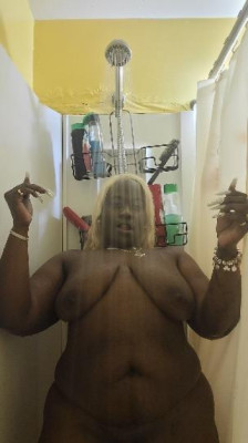 im Eatting Dickk .... Who Coming Over . BBJ